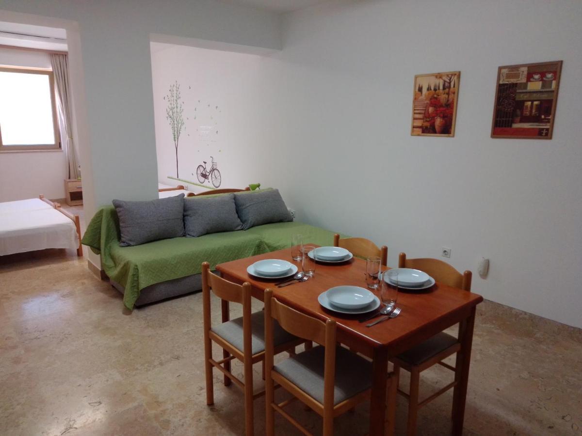 Apartman Sendi Pula Extérieur photo